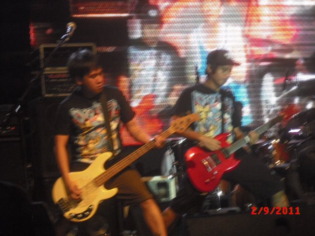 DIGGER MAN: THE FIRST DROP Chicosci wearing Dig Deep.